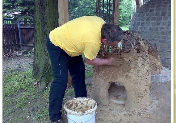 5_mai_2008_projekttag_vom-korn-zum-brot_lehm-ton-12