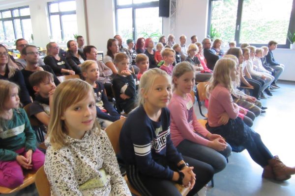 2019-10-04 Gartenschlauch Gymnasium (2)