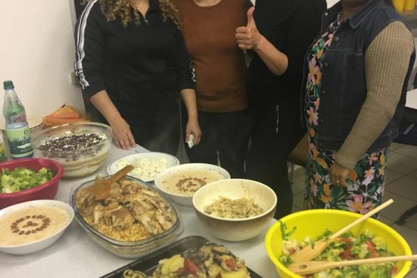 2019-11-04 Um die Welt kochen und Musik (20)