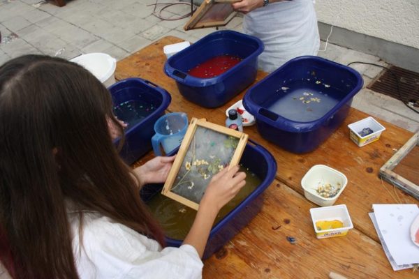 2020-07-22 Ferienpass Papierschöpfen (9)