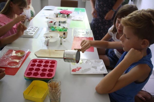 2020-08-17 Ferienpass Seifengießen (4)