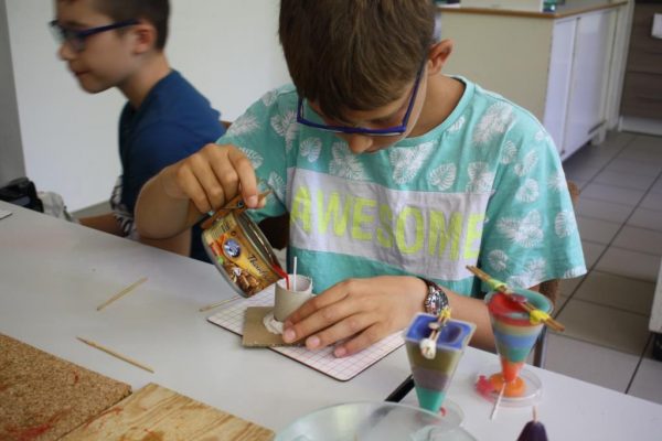 2020-08-25 Ferienpass Kerzengießen (11)