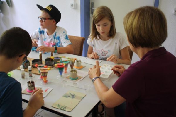 2020-08-25 Ferienpass Kerzengießen (12)