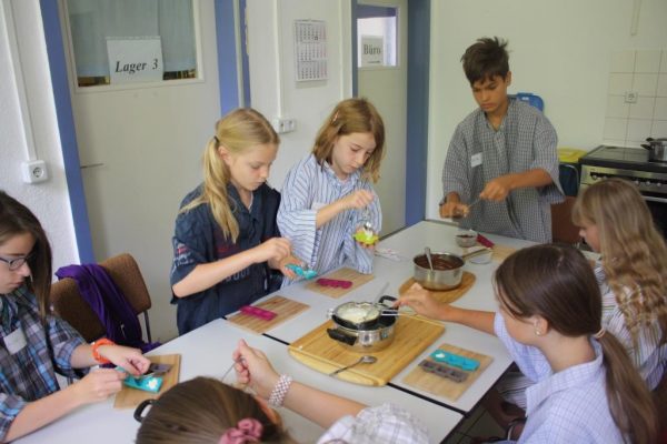 2020-08-28 Ferienpass Schokoladenwerkstatt (3)