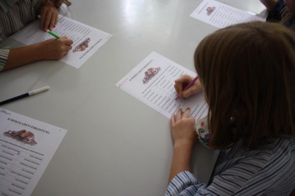 2020-08-28 Ferienpass Schokoladenwerkstatt (9)