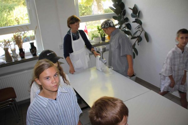 2020-09-22 Vom Korn zum Brot SHS 3f (8)-1