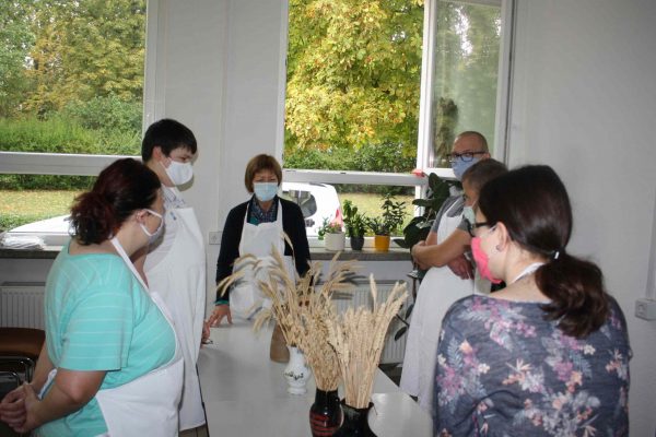 2020-09-25 Vom Korn zum Brot Lindenwerkstatt (1)