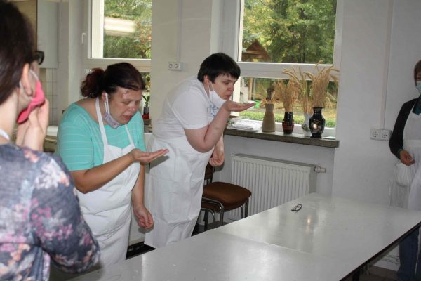 2020-09-25 Vom Korn zum Brot Lindenwerkstatt (5)