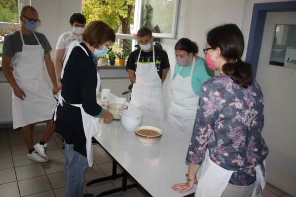 2020-09-25 Vom Korn zum Brot Lindenwerkstatt (7)