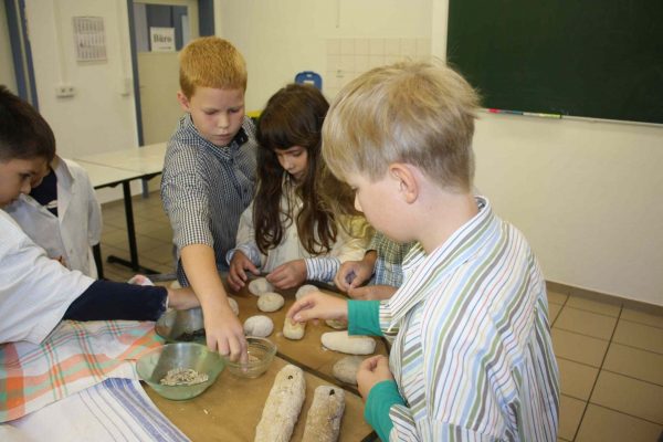 2020-09-28 Vom Korn zum Brot Leibniz-GS 3a (35)