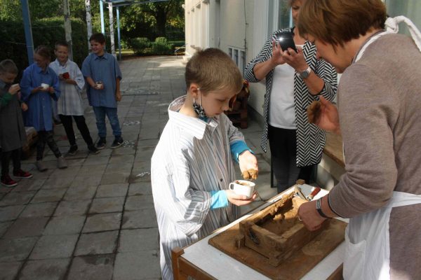 2020-09-30 Vom Korn zum Brot SHS 3c (19)