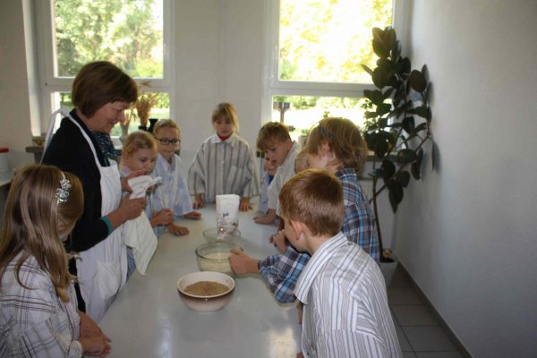 2020-10-01 Vom Korn zum Brot Leibniz-GS 3c (18)