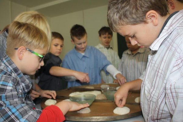 2020-10-05 Vom Korn zum Brot SHS 3e (10)