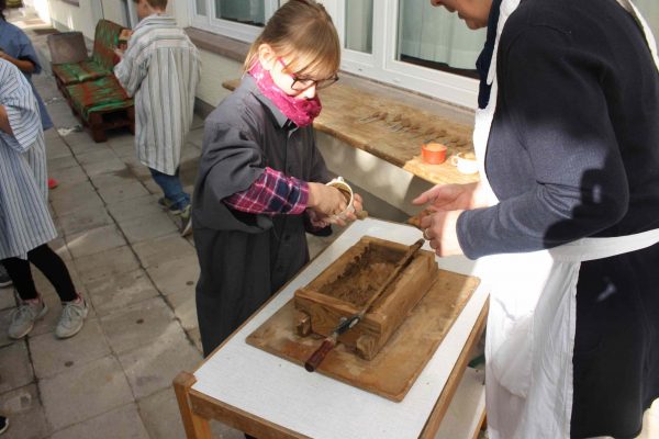 2020-10-07 Vom Korn zum Brot Leibniz-GS 3b (28)