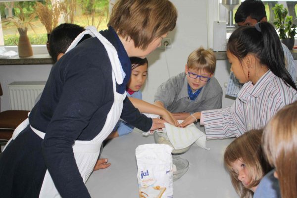 2020-10-08 Vom Korn zum Brot GS Wehlitz 3c (10)