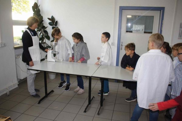 2020-10-08 Vom Korn zum Brot GS Wehlitz 3c (21)