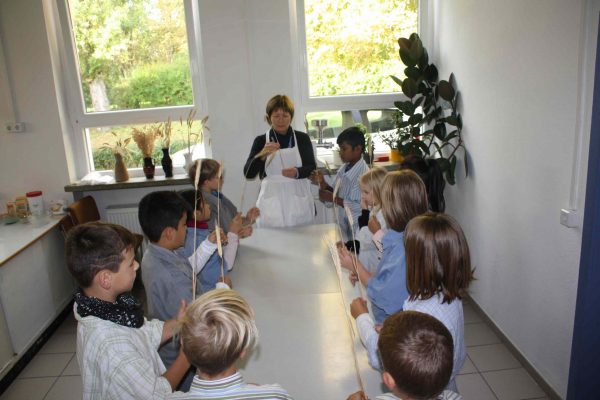 2020-10-08 Vom Korn zum Brot GS Wehlitz 3c (3)