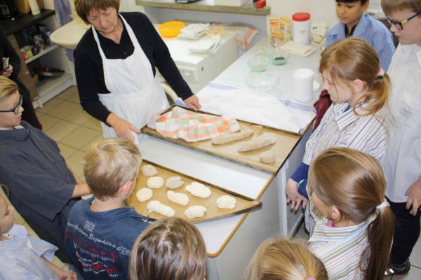 2020-10-12 Vom Korn zum Brot GS Wehlitz 3a (14)