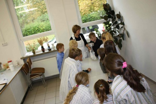 2020-10-13 Vom Korn zum Brot GS Glesien (11)