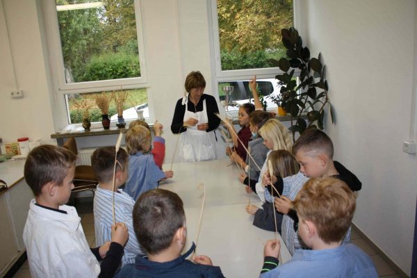 2020-10-13 Vom Korn zum Brot GS Glesien (2)