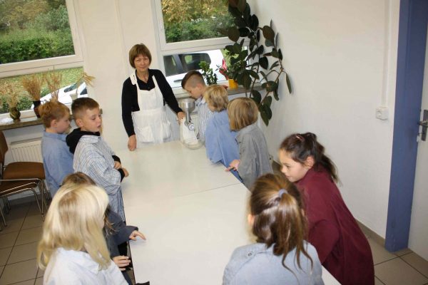 2020-10-13 Vom Korn zum Brot GS Glesien (5)