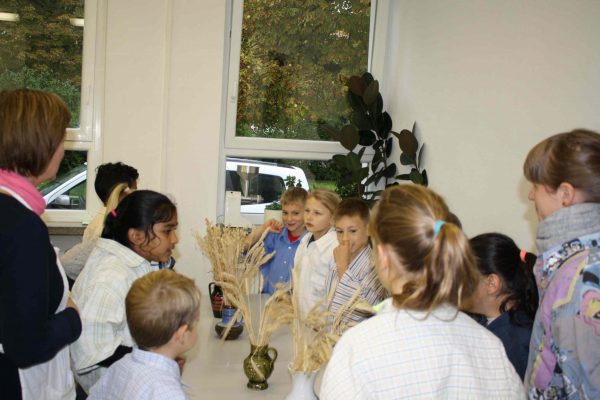 2020-10-15 Vom Korn zum Brot GS Wehlitz 3b