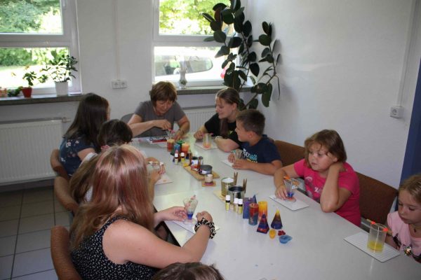 2021-07-26 Ferienpass Kerzen gießen 1 (7)-1