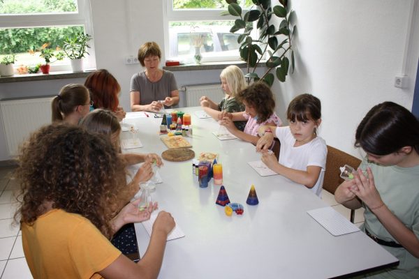 2021-07-26 Ferienpass Kerzen gießen 2 (2)-1