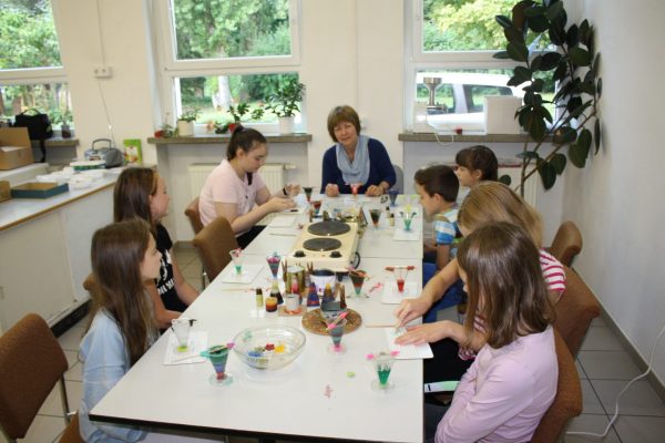 2021-08-04 Ferienpass Kerzen gießen (14)-1