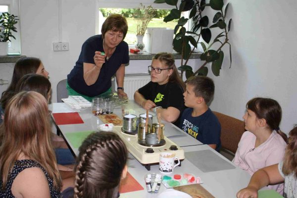 2021-08-02 Ferienpass Seife gießen (1)