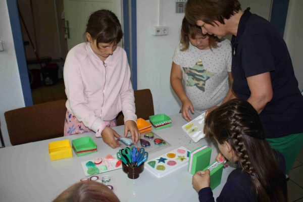 2021-08-02 Ferienpass Seife gießen (12)