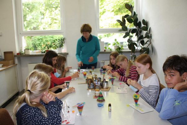 2021-08-30 Ferienpass Kerzen gießen 1 (9)