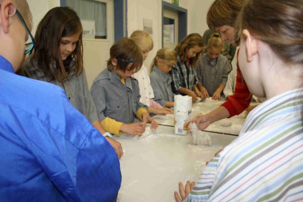 2021-09-22 Vom Korn zum Brot GS Wehlitz 3b (14)