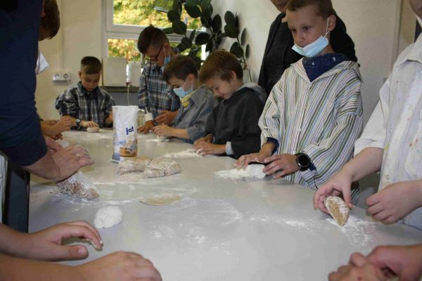 2021-09-27 Vom Korn zum Brot SHS 3b (11)