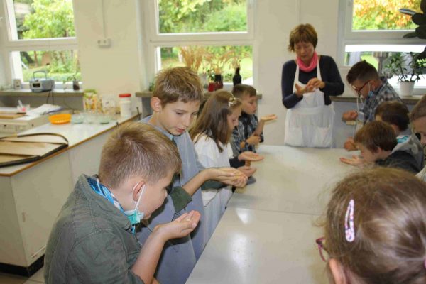 2021-09-27 Vom Korn zum Brot SHS 3b (5)