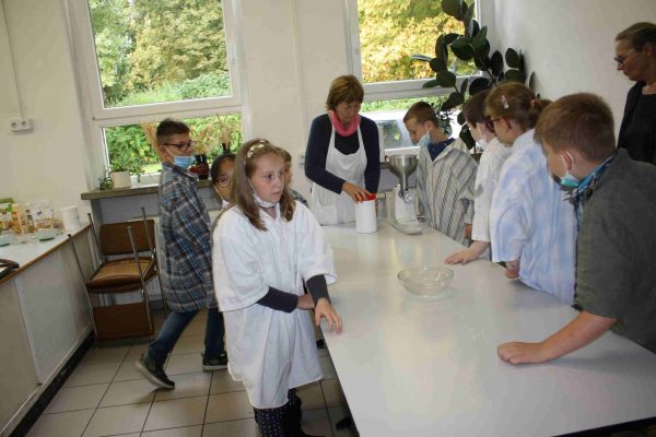 2021-09-27 Vom Korn zum Brot SHS 3b (8)