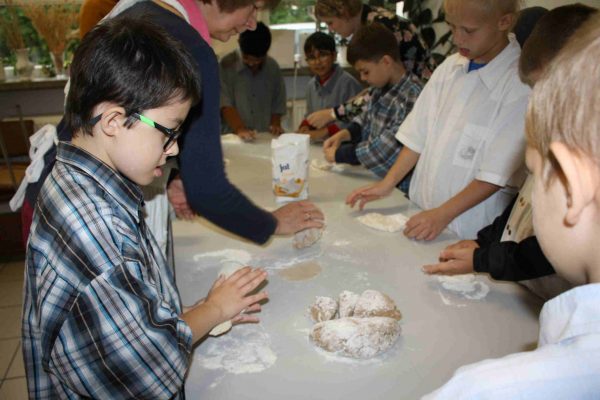 2021-09-28 Vom Korn zum Brot SHS 3c (12)