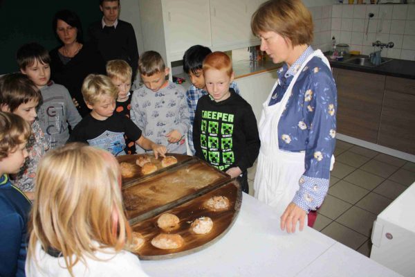 2021-09-29 Vom Korn zum Brot SHS 3a (23)